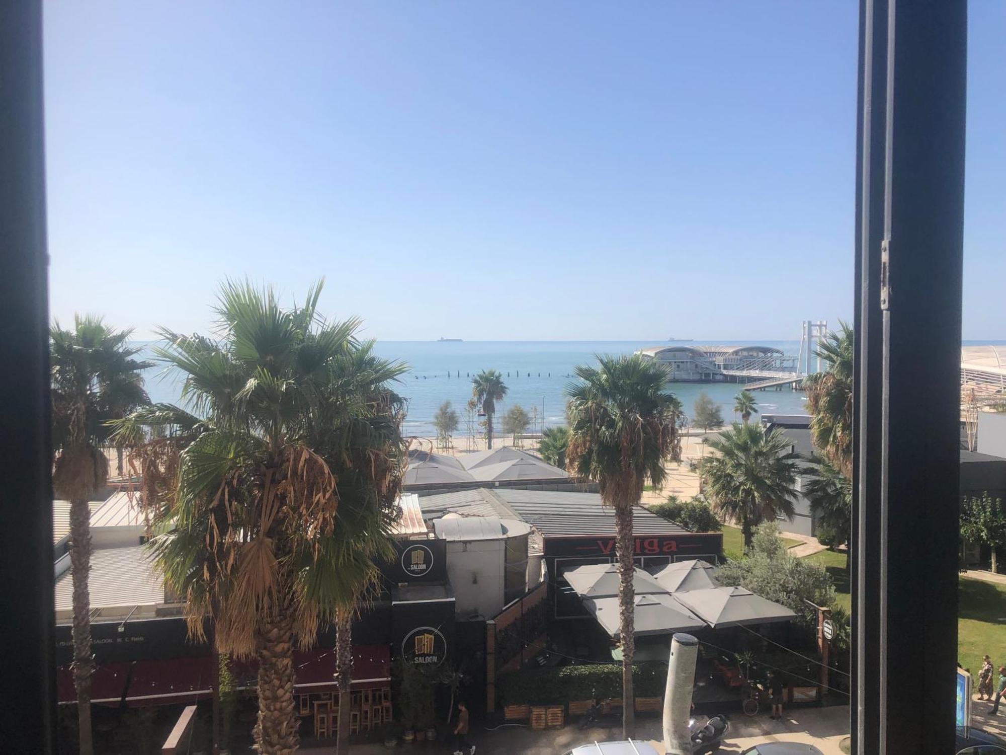 Vollga Four Seasons Apartment Durrës Buitenkant foto