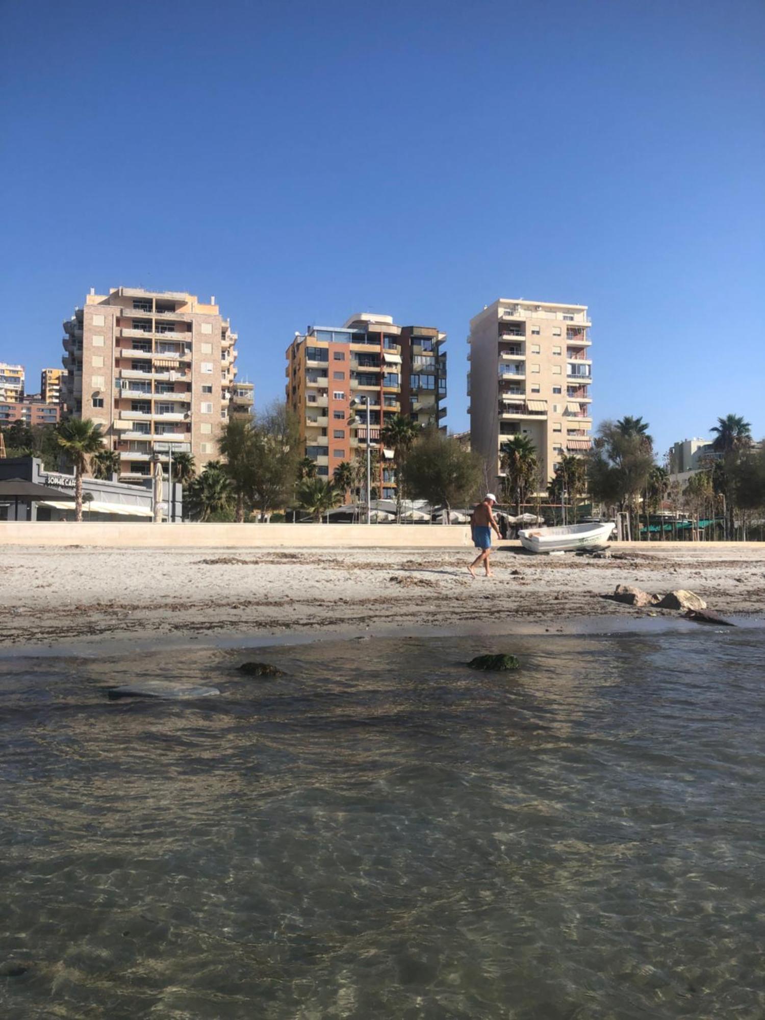 Vollga Four Seasons Apartment Durrës Buitenkant foto